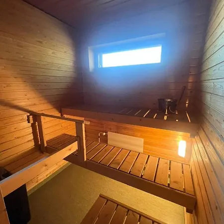 Annalan Helmi - Viihtyisae Koti Hyvillae Kulkuyhteyksillae Ja Saunalla * Tampere