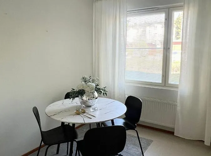 Annalan Helmi - Viihtyisae Koti Hyvillae Kulkuyhteyksillae Ja Saunalla