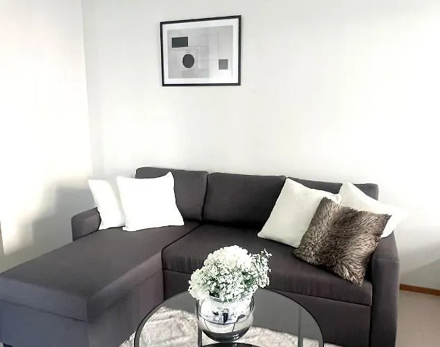 Annalan Helmi - Viihtyisae Koti Hyvillae Kulkuyhteyksillae Ja Saunalla Daire *